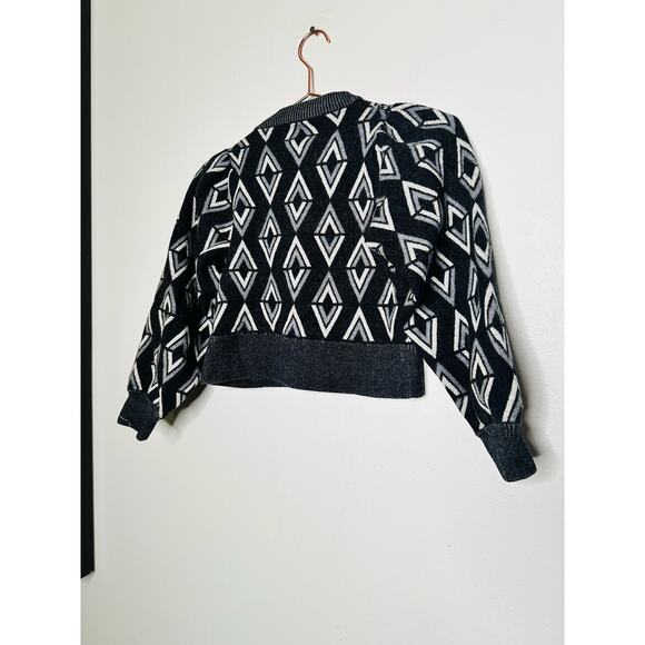 AUTUMN ADEIGO Black Knit Geometric Logo Motif Wool Cropped Cardigan Size Large - Picture 4 of 9